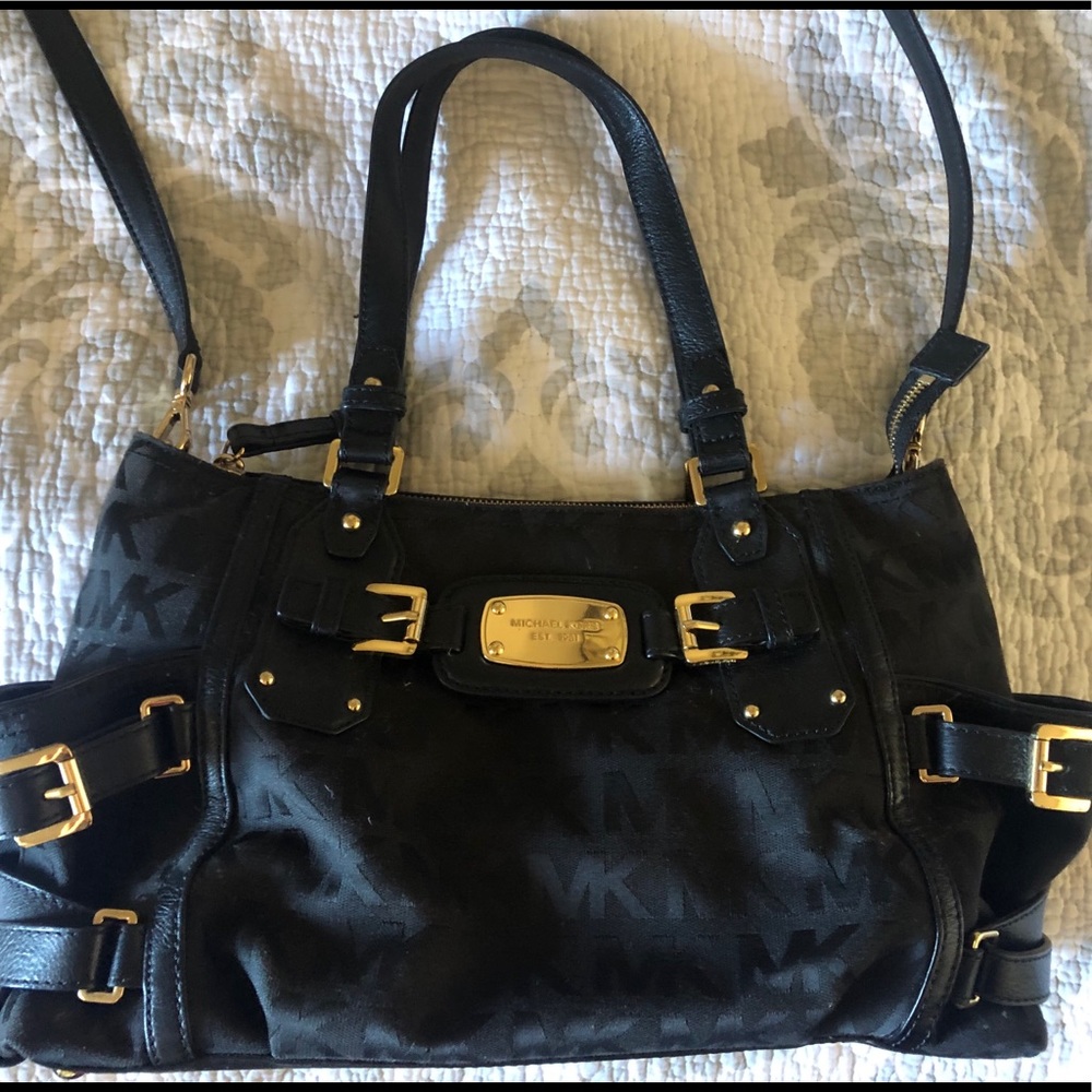 Michael Kors Medium Black Handbag Purse